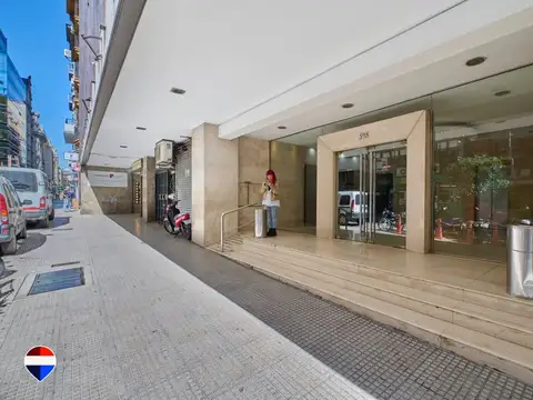 PISO DE OFICINA DE 265 M2 EN 25 DE MAYO 500