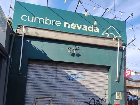 Av. Villanueva al 1400