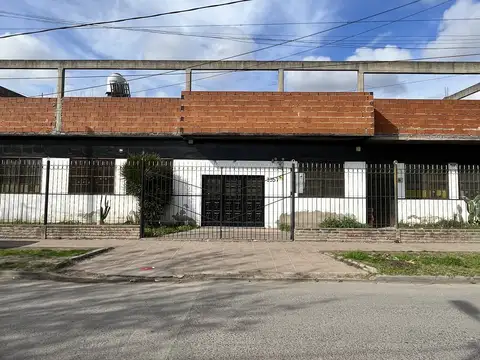 Colegio en venta 1416 metros cuadrados ideal jardín de infantes