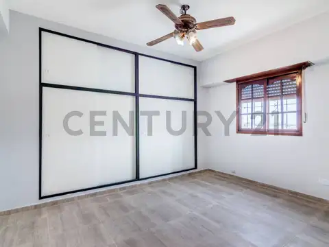 Venta departamento 3 ambientes en Mataderos