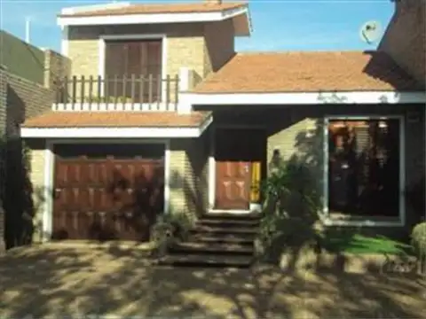 Casa en Venta al Oeste