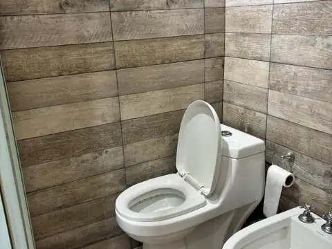 Juan De Ayolas 2886 , Piso PB