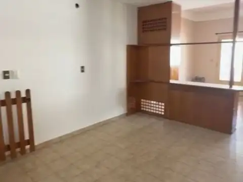 Casa en Venta en Villa Saenz Peña, USD 180.000
