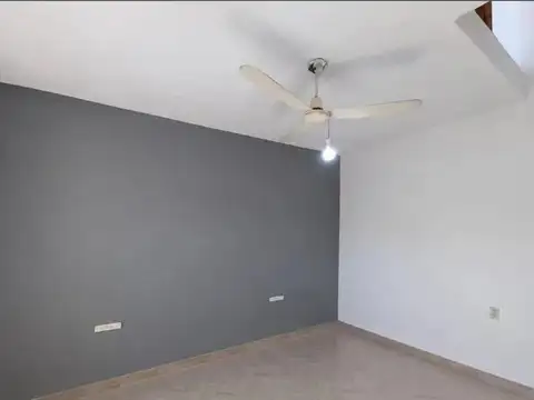 Depto Tipo Casa en Venta de 2 ambientes