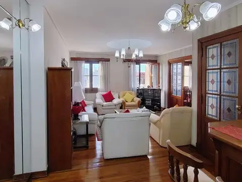 VENTA DEPTO 5 AMBIENTES CON ESTILO EN MONSERRAT