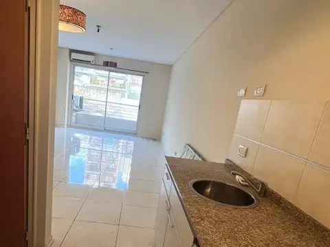 Departamento en Alquiler en Villa Crespo, $ 620.000