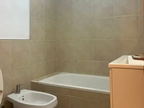 Julián Álvarez 300, Piso 2