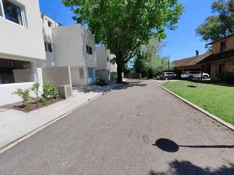 Casa Dúplex  en Venta en San Isidro, G.B.A. Zona Norte, Argentina