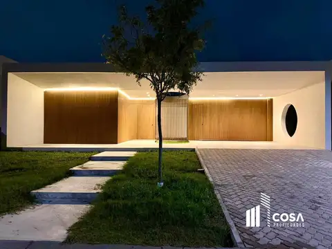 Venta Casa 3 dormitorios más estudio Vida Barrio Cerrado Funes
