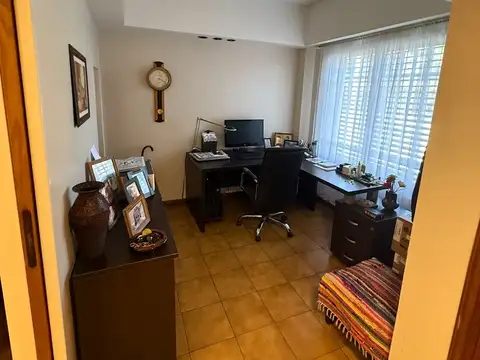 Depto Tipo Casa en Venta de 5 dormitorios