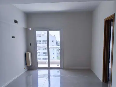 Avenida 44  e/  16 y 17