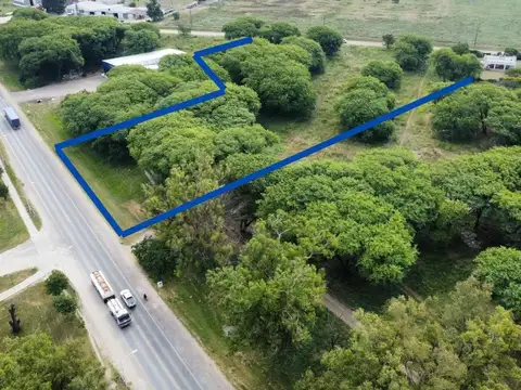 Terreno comercial sobre Ruta 11