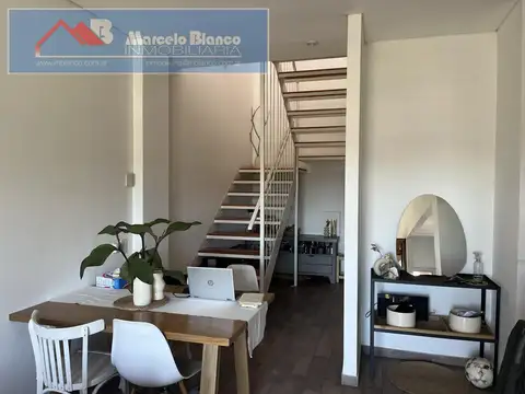 Adrogue oportunidad ! Departamento tipo duplex inmejorable