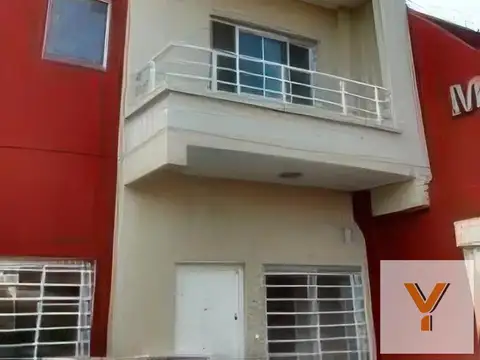 Casa en venta - 1 Dormitorio 1 Baño - 47Mts2 - Lanús