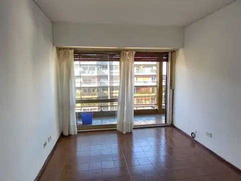 Departamento en Alquiler en Parque, $ 500.000