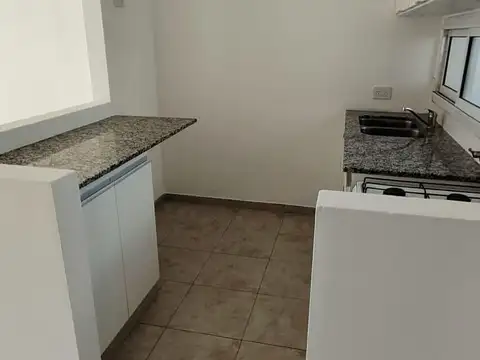 Departamento en Venta en Los Hornos, USD 63.000
