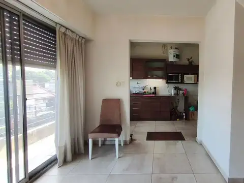 Venta Depto 3 ambientes balcón patio Ballester