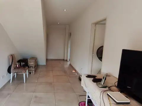 Venta Depto 3 ambientes balcón patio Ballester