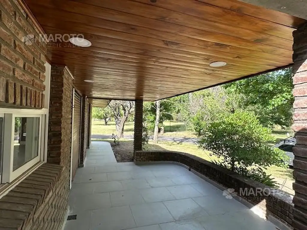 CASA EN ALQUILER ANUAL EN LOS HORNEROS - MAROTO PROPIEDADES