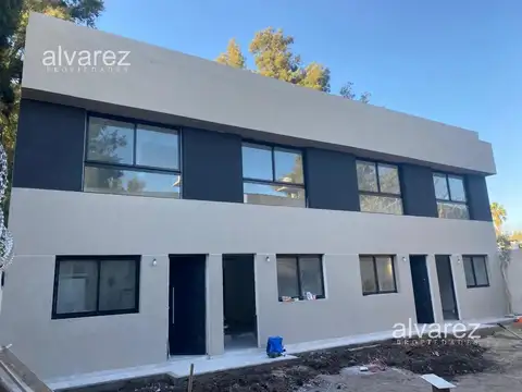 En venta dúplex 3 ambientes en Hurlingham