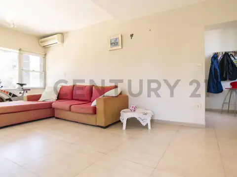 Casa en venta 3 dormitorios El Quimilar