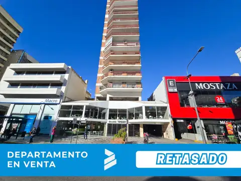 Piso 14 con Vistas Panorámicas y Cochera: Gran SemiPiso A Reciclar en Av. Pellegrini 1425