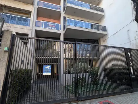 Crisólogo Larralde 2400