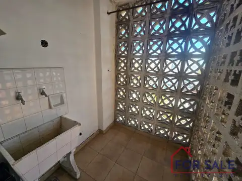 Departamento en Alquiler en Monte Castro, $ 560.000