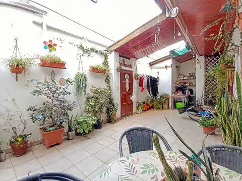 Depto Tipo Casa en Venta de 4 dormitorios