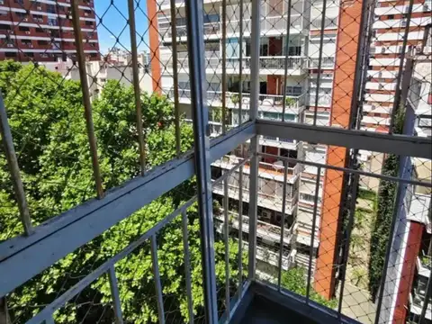 Excelente Dpto 3 Amb 10ºpso Al Frente C/balcon 64 Mts Zapiola 2000 Belgrano R
