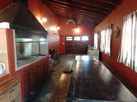 Casa en Venta en Adrogue, USD 350.000