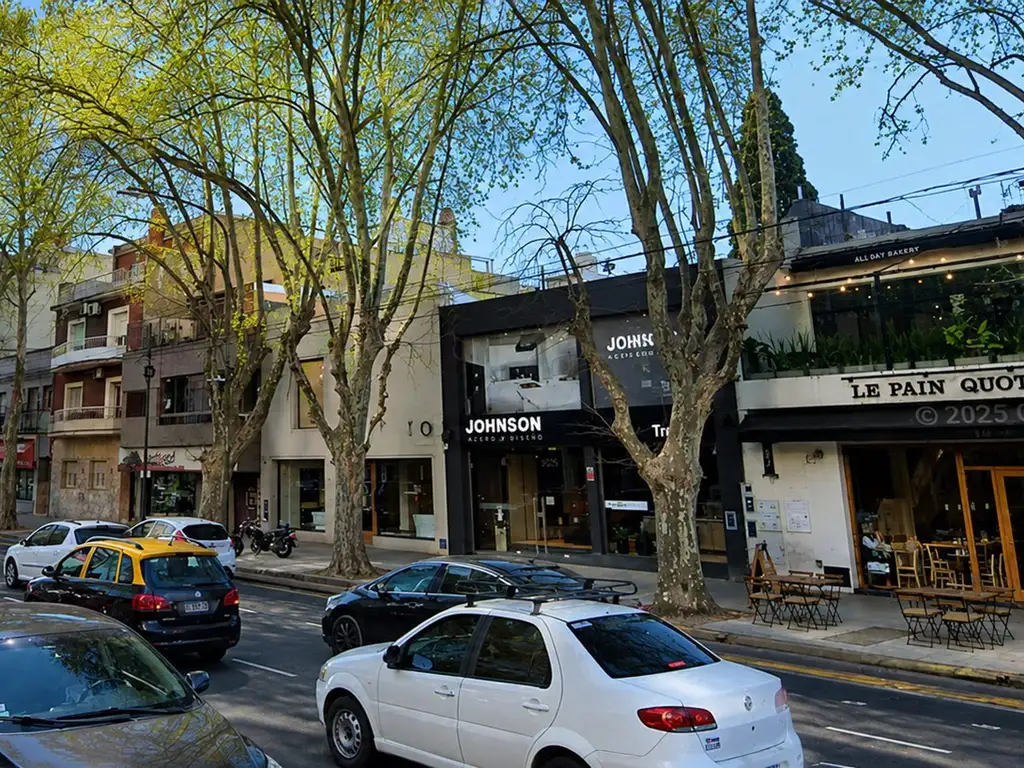 Avenida Libertador 8400