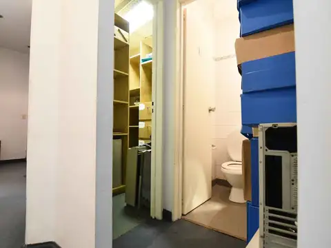 Oficina Monoambiente con 2 baños