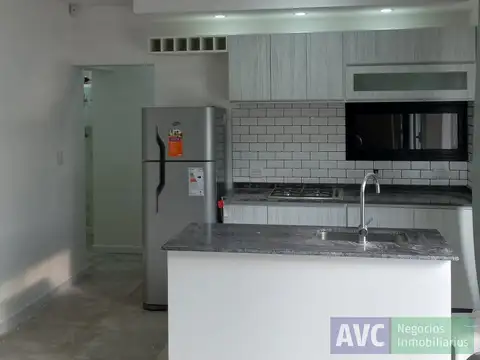 Departamento en Alquiler con 1 cochera