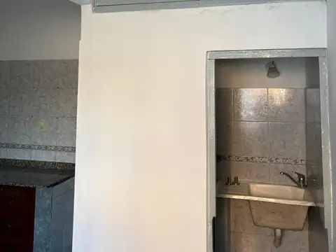 VENTA CASA 3 AMBIENTES MAS DEPARTAMENTO HURLINGHAM