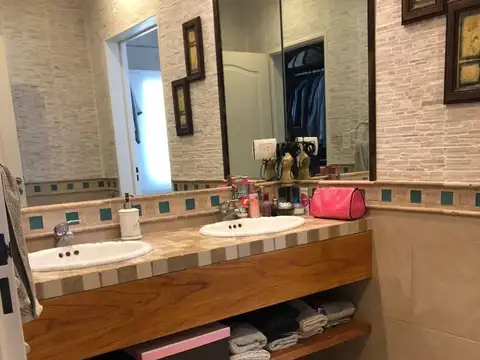 Casa - Venta - Argentina, Berazategui