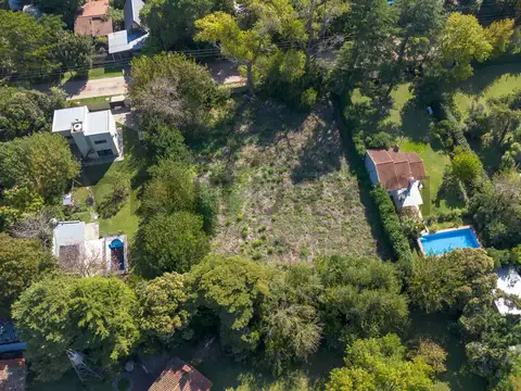 Lote en venta en City Bell