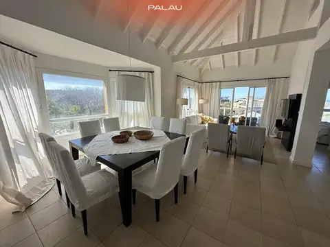 Departamento 4 ambientes con 3 baños