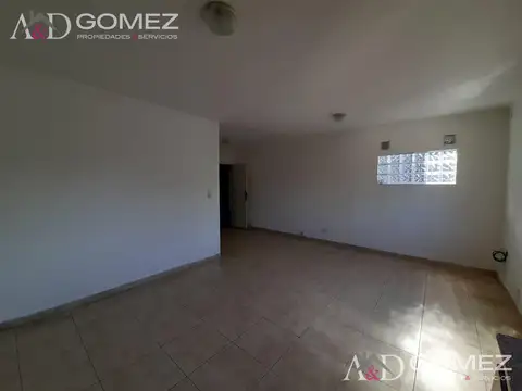 Departamento en Alquiler en Jose Leon Suarez, $ 480.000