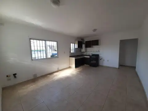 San Vicente al 2808 1 F