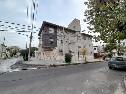 AMPLIO 2 AMBIENTES - MUY LUMINOSO