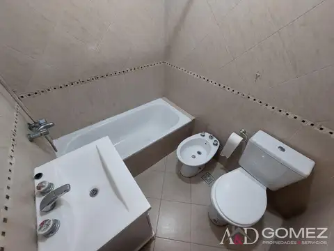 Departamento en Alquiler en Jose Leon Suarez, $ 450.000