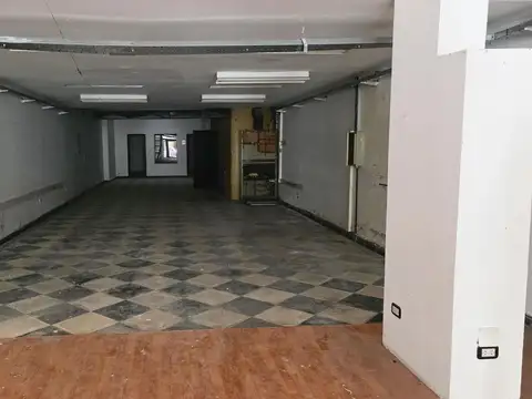 Local en Alquiler en Centro, $ 4.000.000