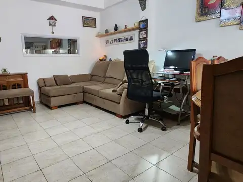 Bernardino Rivadavia 300