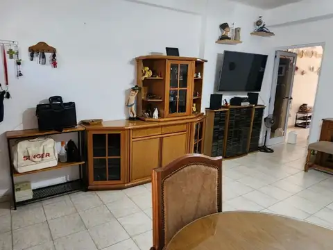 Depto Tipo Casa 3 ambientes con 1 baño