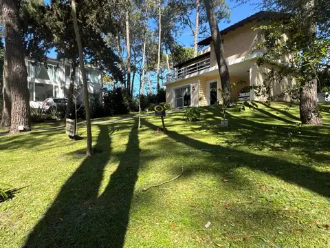 Casa en Venta en Pinamar, USD 189.000