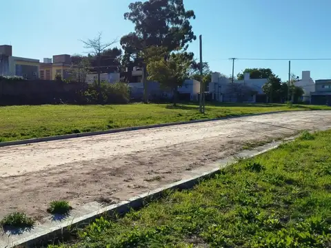 LOTE EN VENTA! A METROS DE LEBENSOHN - ZONA PARACAO