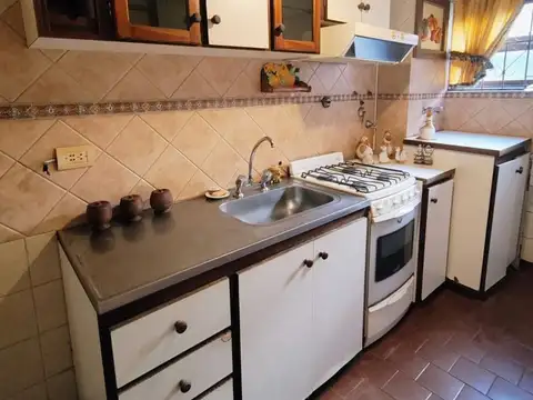 Departamento de tres ambientes en Laferrere