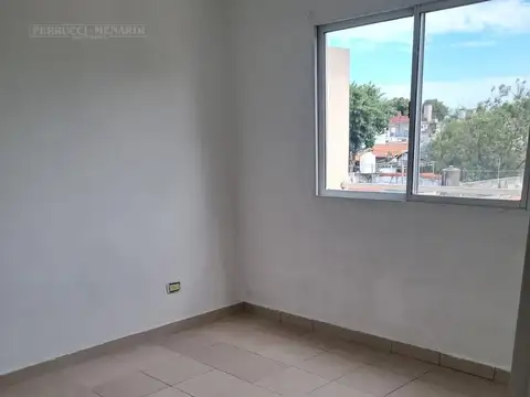 Departamento en Alquiler en Jose Leon Suarez, $ 500.000