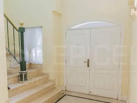 Casa en Alquiler de 3 dormitorios